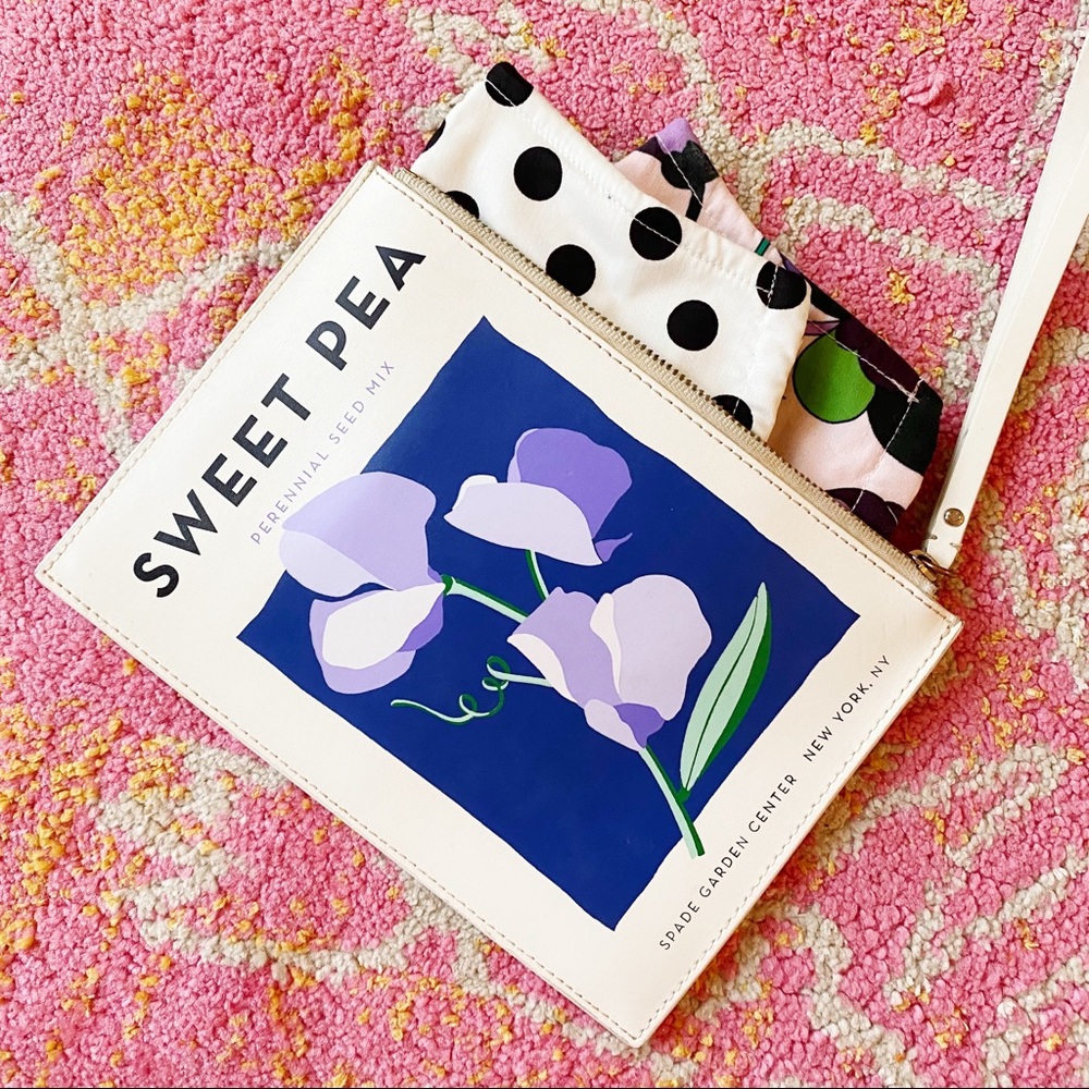 kate spade wristlet